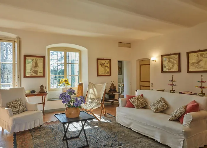 Villa Montesoro, Hystoric Country With Swimming Pool, Sorrounded By Nature
